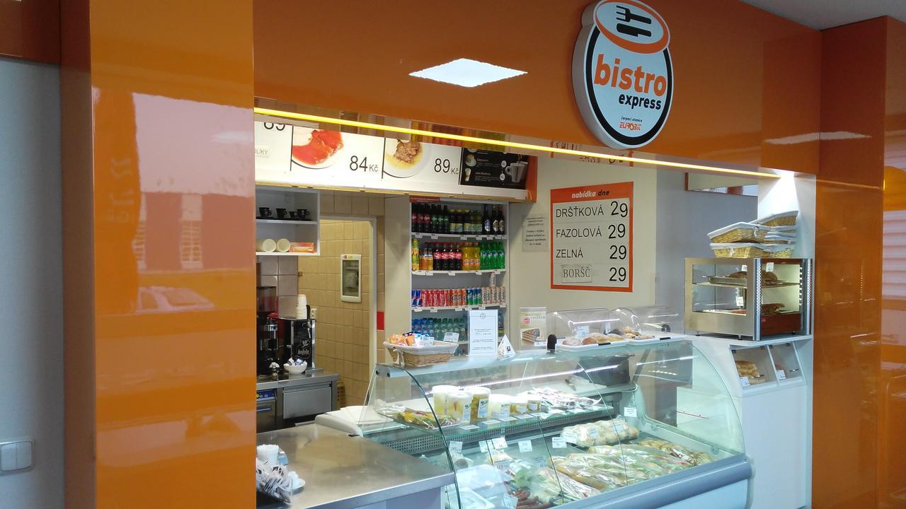 مبيت وإفطار Hrusky  Bed & Parking Eurobit المظهر الخارجي الصورة